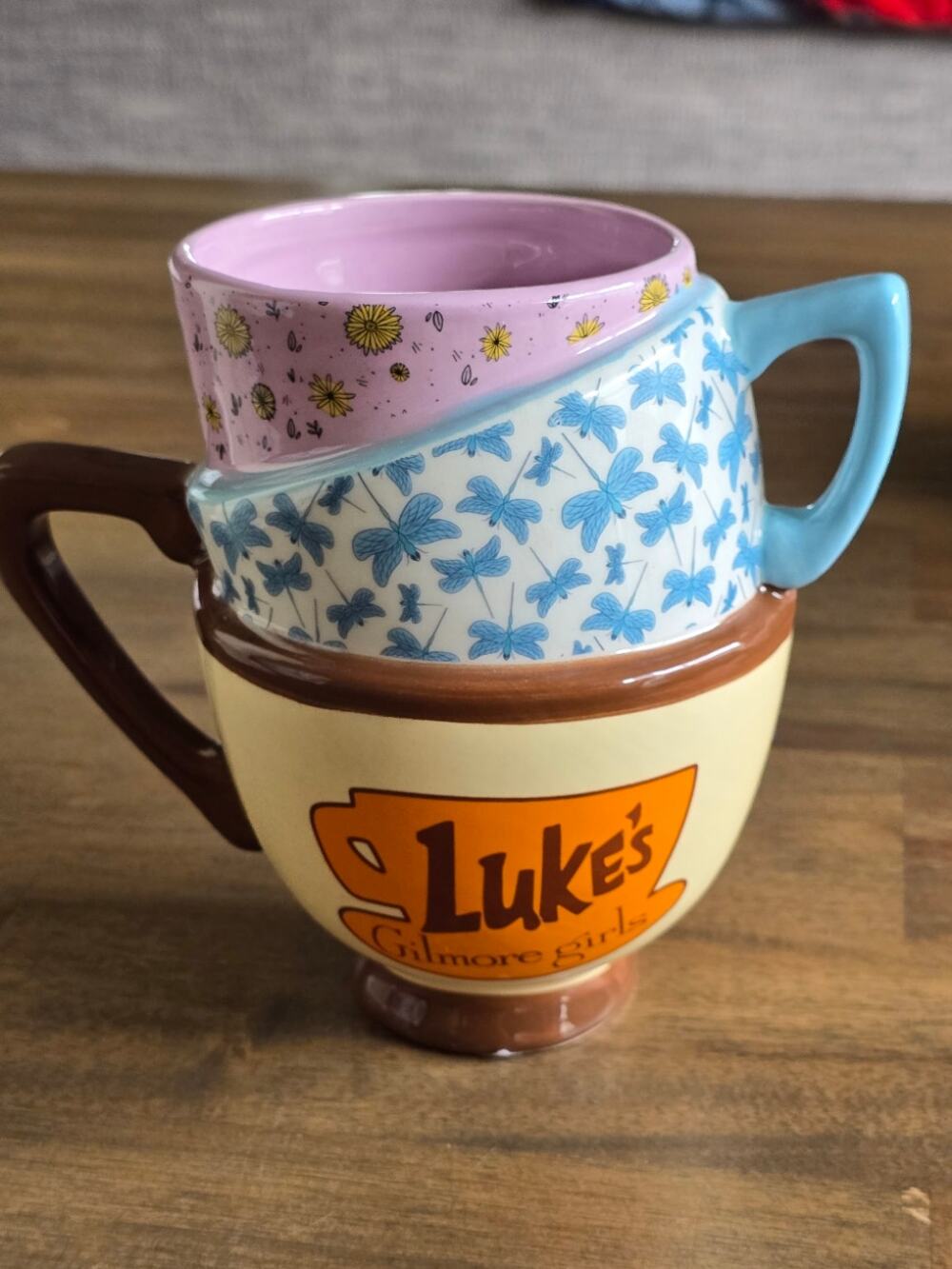 Gilmore Girls Luke's Diner Dragonfly Inn Luke’s Stacked Coffee Cups Cup Mug NEW